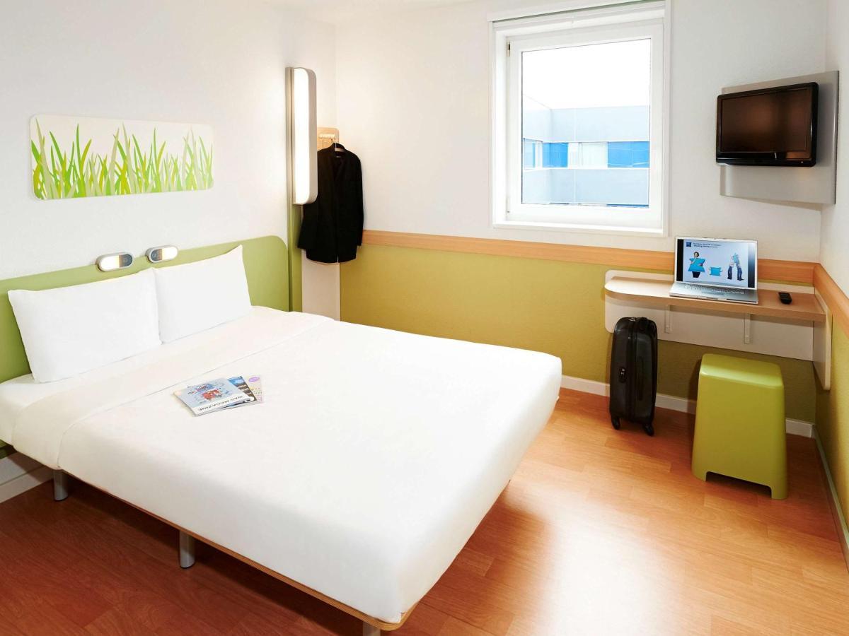 Ibis Budget Besancon Ecole Valentin Miserey-Salines Exterior photo